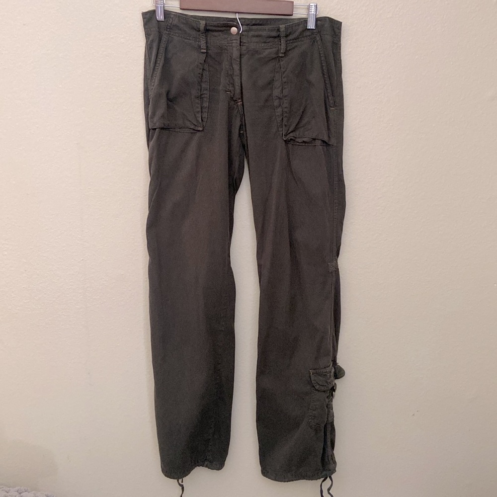Sanctuary Midrise Olive Cargo Pants, Size Medium, 32” Inseam